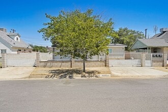 Building Photo - 44014 Hoban Ave
