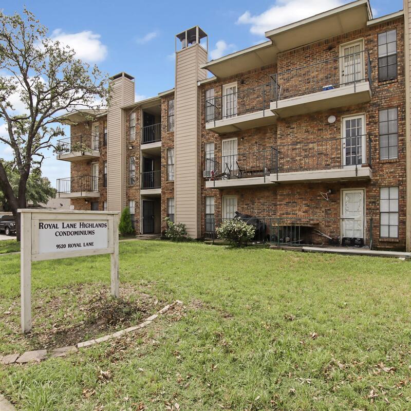 Primary Photo - 9520 Royal Lane - 123D