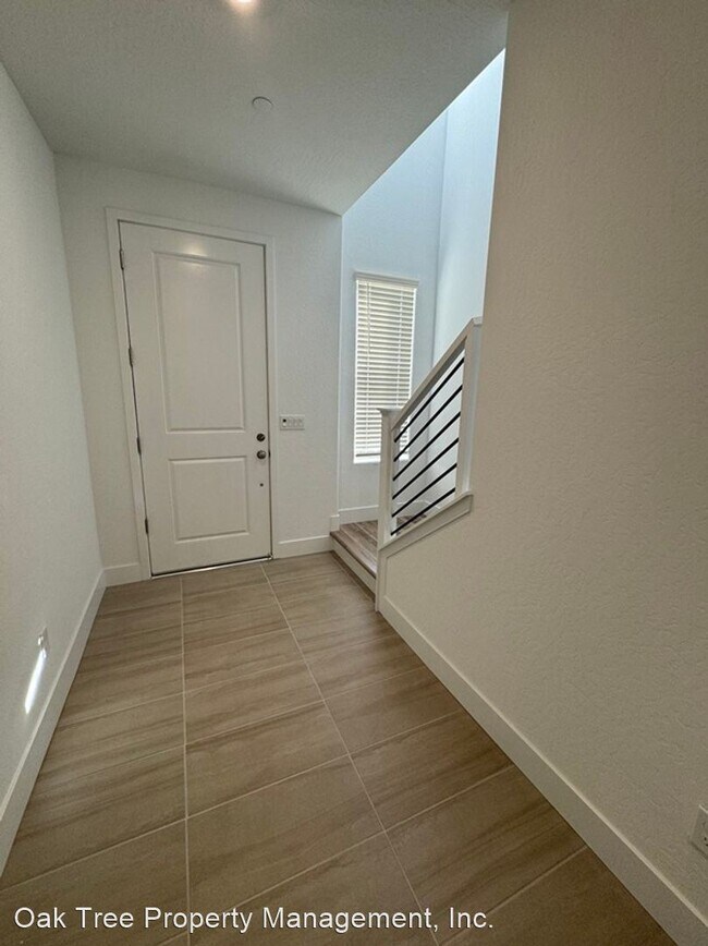 Foto del edificio - 3 br, 2 bath House - 558 W. Mahogany Lane