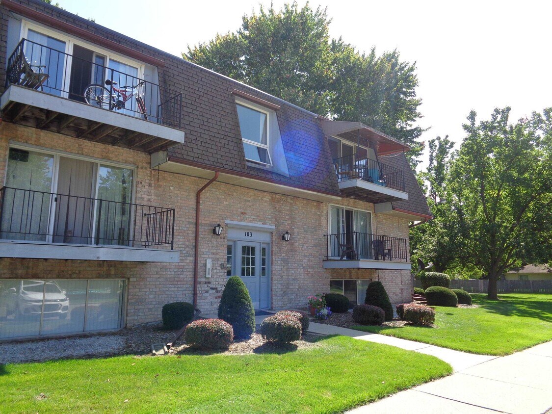 103 Provincial Ct, Saginaw, MI 48638 Condo for Rent in Saginaw, MI