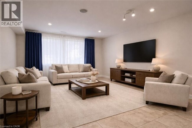 Building Photo - 264 Fischer-Hallman Rd