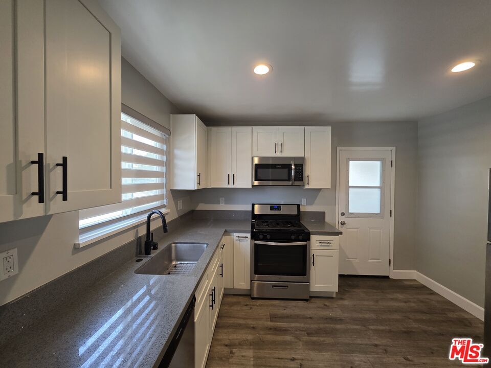Foto principal - 2601 20th St