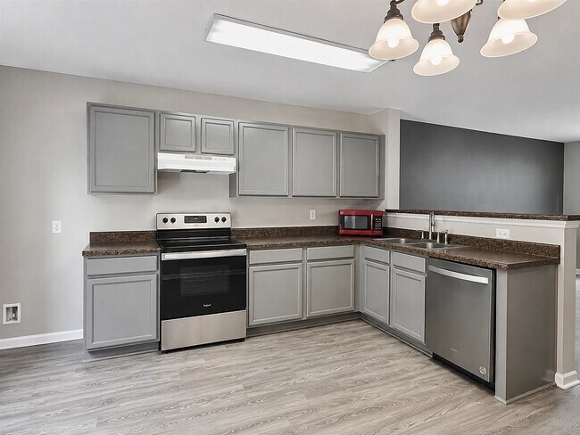 Building Photo - 126 Sedgewick Dr
