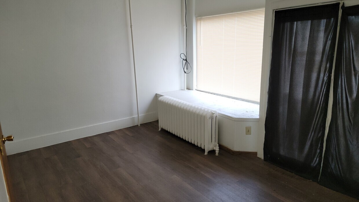 Foto principal - 1815 25th St