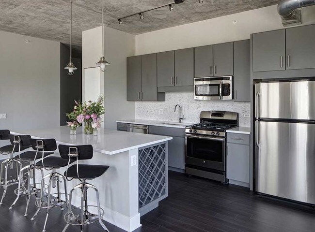 Foto del edificio - 869 N Clark St