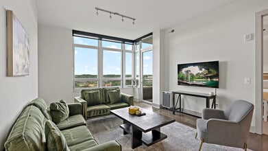 Building Photo - 1544 Spring Gate Dr.