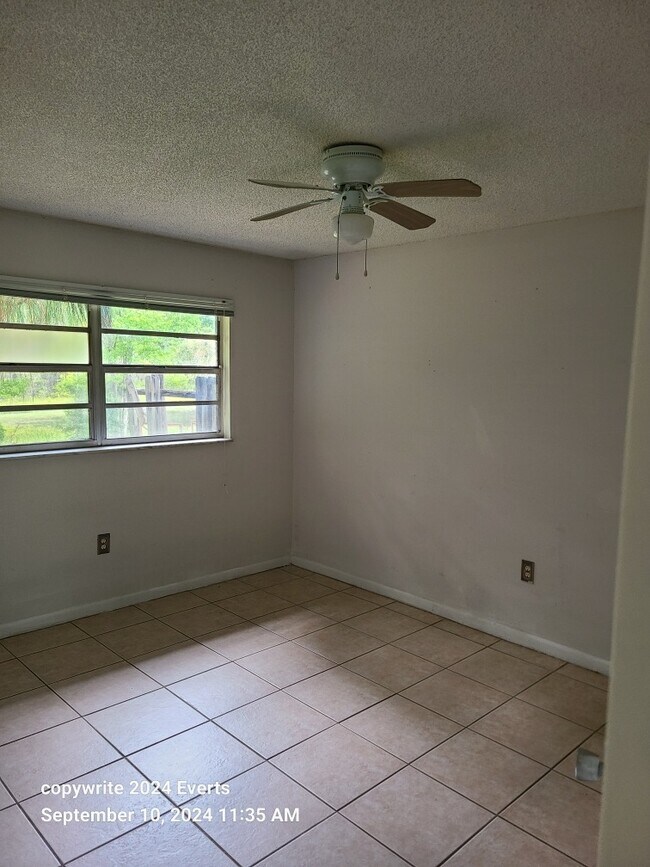 Foto del edificio - 6532 W Norvell Bryant Hwy