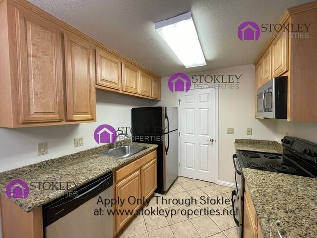 Building Photo - 1505 Kirker Pass Rd