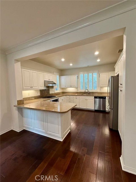 Foto del edificio - 310 Bronze