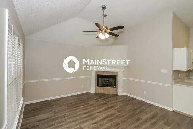 Foto del edificio - 3 Bedroom Pet-Friendly Home in Cordova, TN with Main Street Renewal