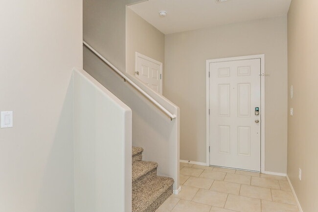 Building Photo - 6549 S Calle Diablo Dr