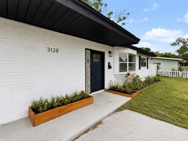 Building Photo - 3128 49th Street N