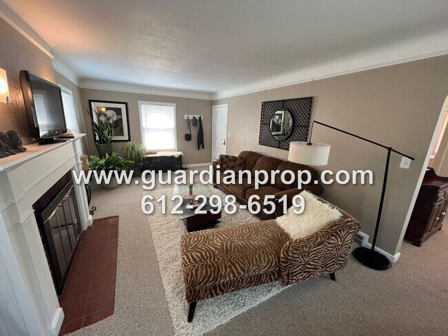 Foto del edificio - 31 Winona St W