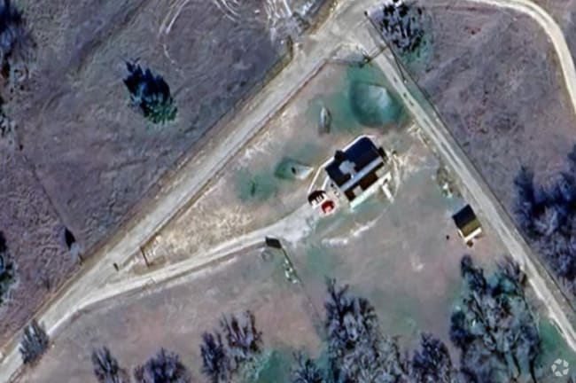 Building Photo - 160 Private Road 3630