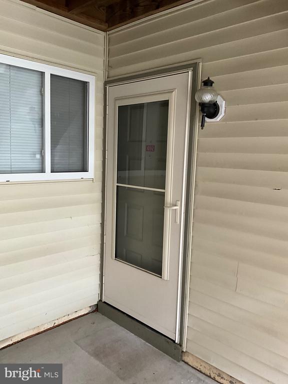 1092 Tristram Cir, Mantua Township, NJ 08051 Room for Rent in Mantua