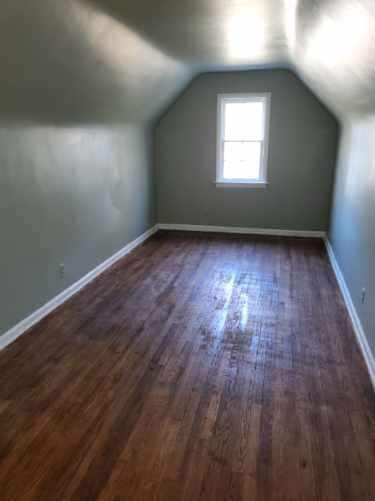 Building Photo - 19343 Riopelle St