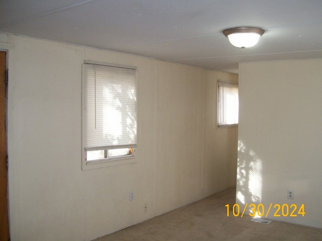 Building Photo - 430 N C St