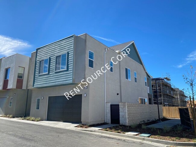 Building Photo - New Construction 2022!  4 bedroom (2 beds ...