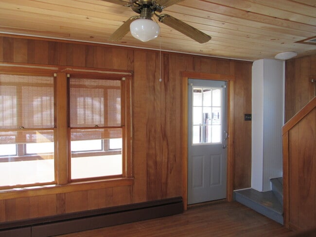 Building Photo - 117 Congress St