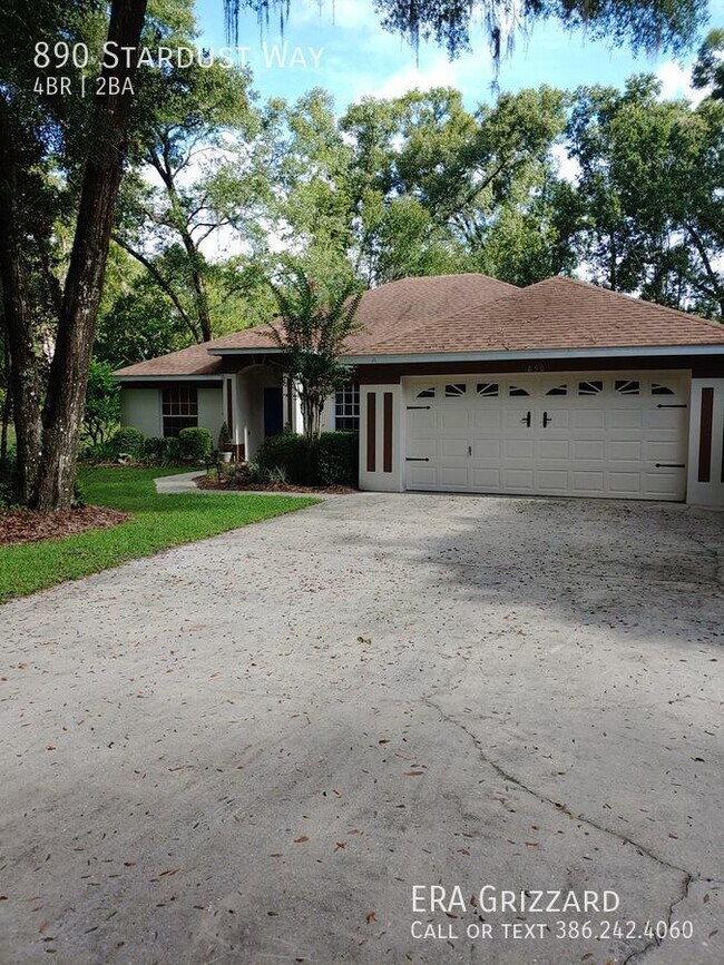 Building Photo - Perfect home!