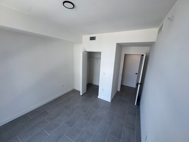 Foto del edificio - 25 NW 23rd St