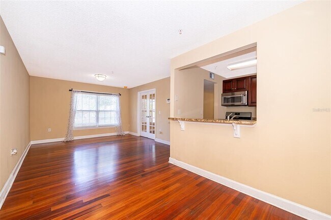 Building Photo - 2065 Dixie Belle Dr