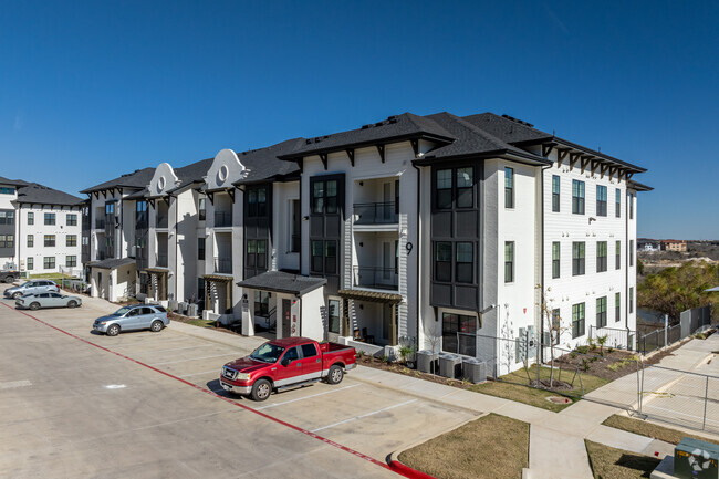 Building Photo - Yager Flats