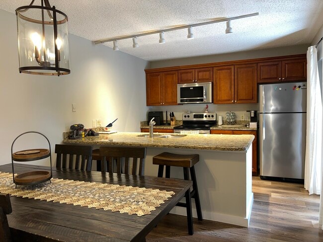 Building Photo - 239 Charter Way