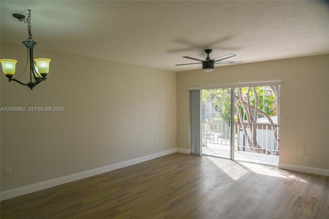 Foto del edificio - 9611 SW 77th Ave