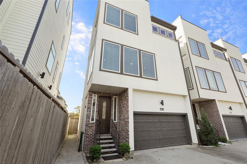 Foto principal - 906 W 17th St
