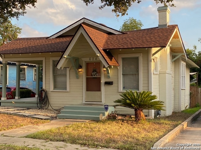 Foto del edificio - 624 W Agarita Ave
