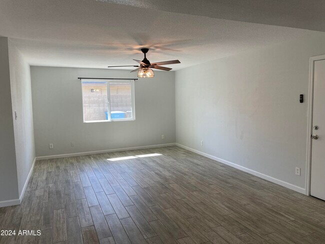 Building Photo - 3529 W Acapulco Ln