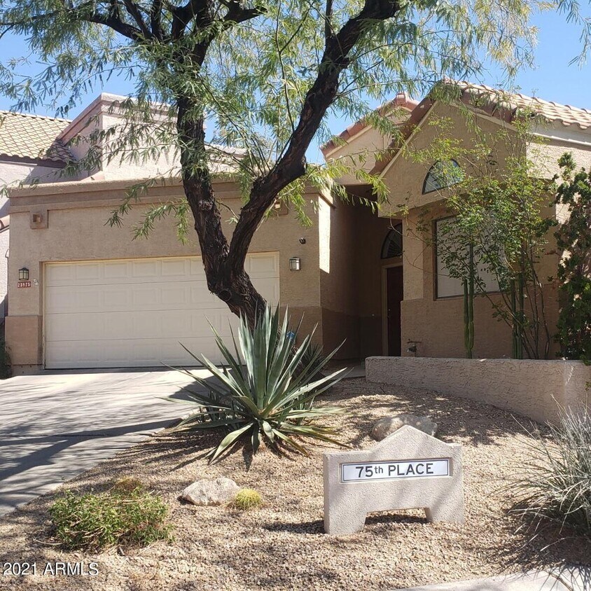Primary Photo - 23875 N 75th Pl