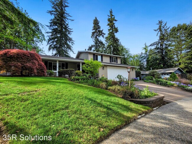 Building Photo - 4 br, 3 bath House - 2817 182nd Ave NE