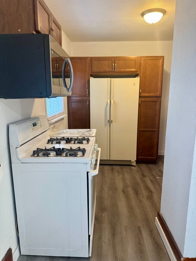 Foto del edificio - 1338 W 13th St