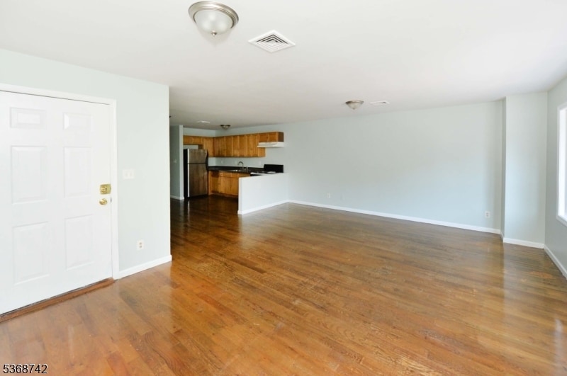 Foto principal - 12 Amity St