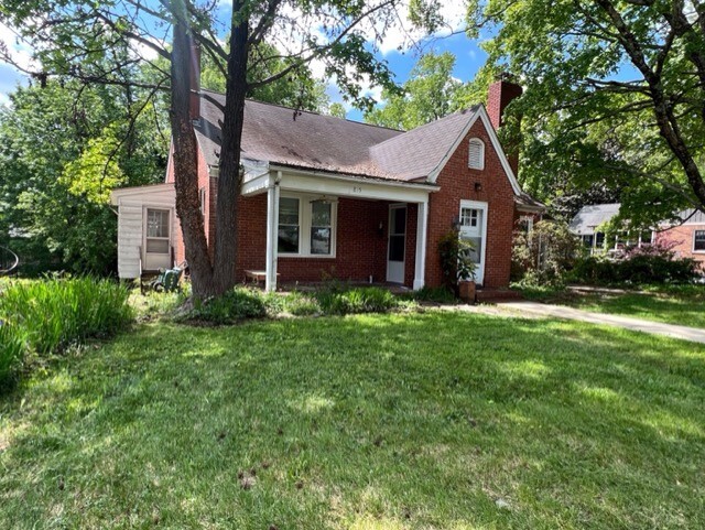 Building Photo - 815 W Johnson St