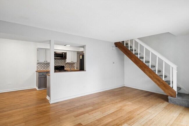 Building Photo - 1229 Nova Ct