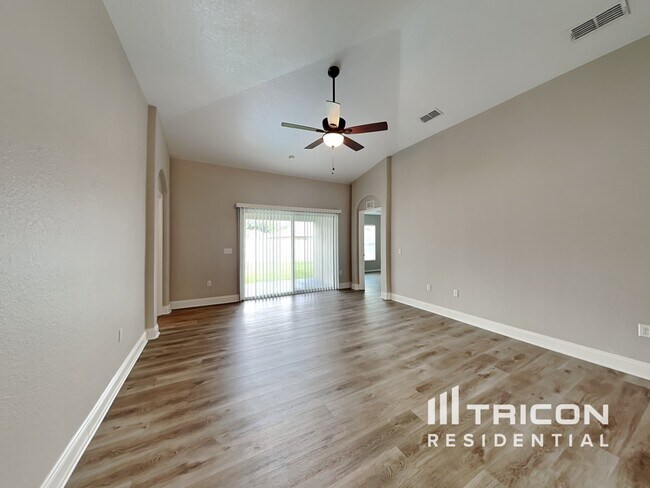 Foto del edificio - 1614 Taylor Landing Dr