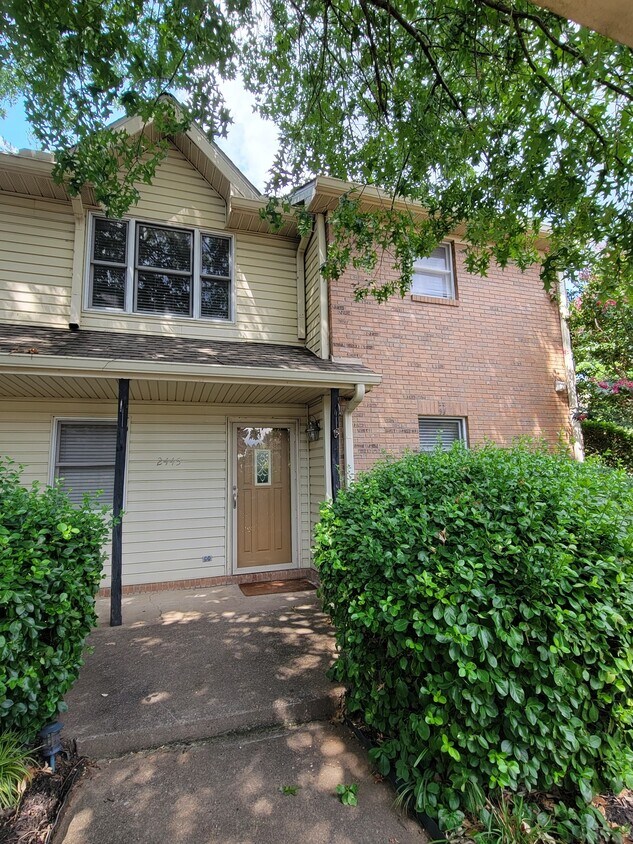 2445 Kennedy Ct, Franklin, TN 37064 Condo for Rent in Franklin, TN