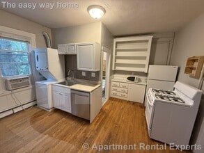 Building Photo - 150 Fifth St Unit #2