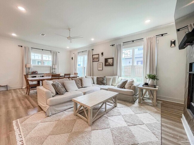 Foto del edificio - 13805 Red Drum Ct