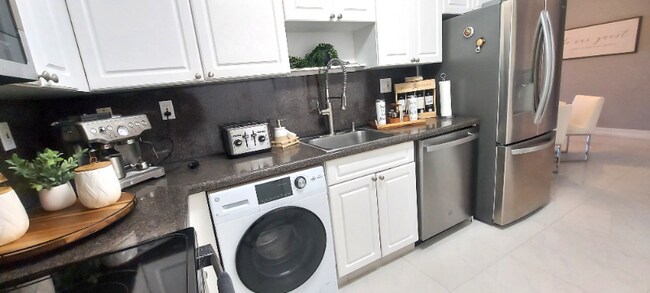Foto del edificio - 2501 S Ocean Dr