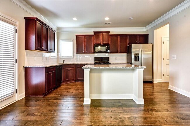 Foto del edificio - 5193 Woodline View Ln