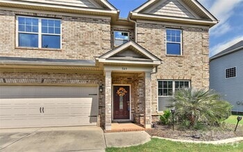 Building Photo - 549 Daventry Ct