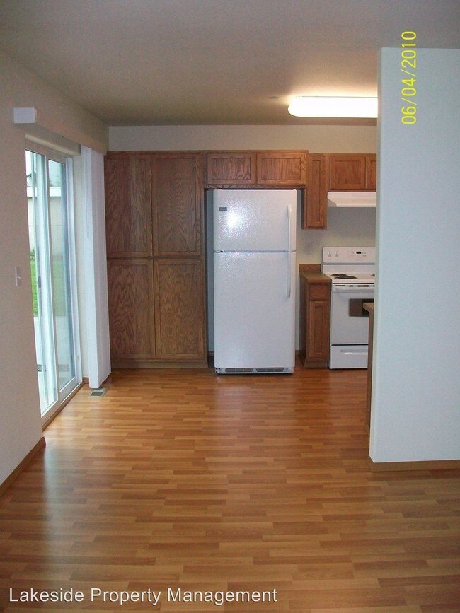 Building Photo - 1183 W Kyler Ave