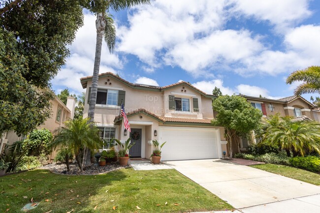 Building Photo - Gorgeous upgraded 4 bed 2.5 bath 2,216 sqf...