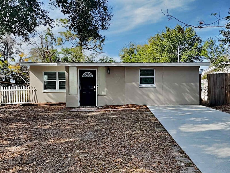 Primary Photo - 904 Ferndell Rd