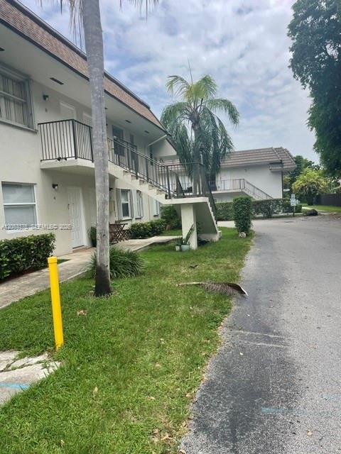 Building Photo - 7101 SW 129th Ave