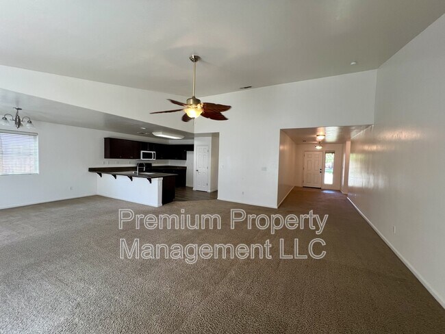 Foto del edificio - 9312 Cobble Mountain Rd